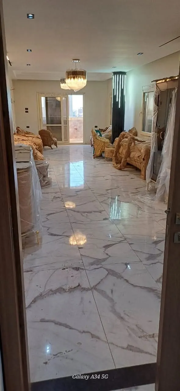 شقه للبيع