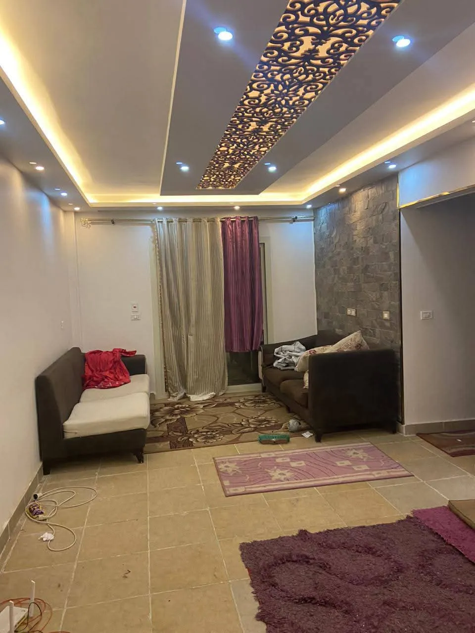 شقه للبيع 90م اجتماعي في مدينة العبور الجديده