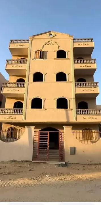 نص عماره للبيع