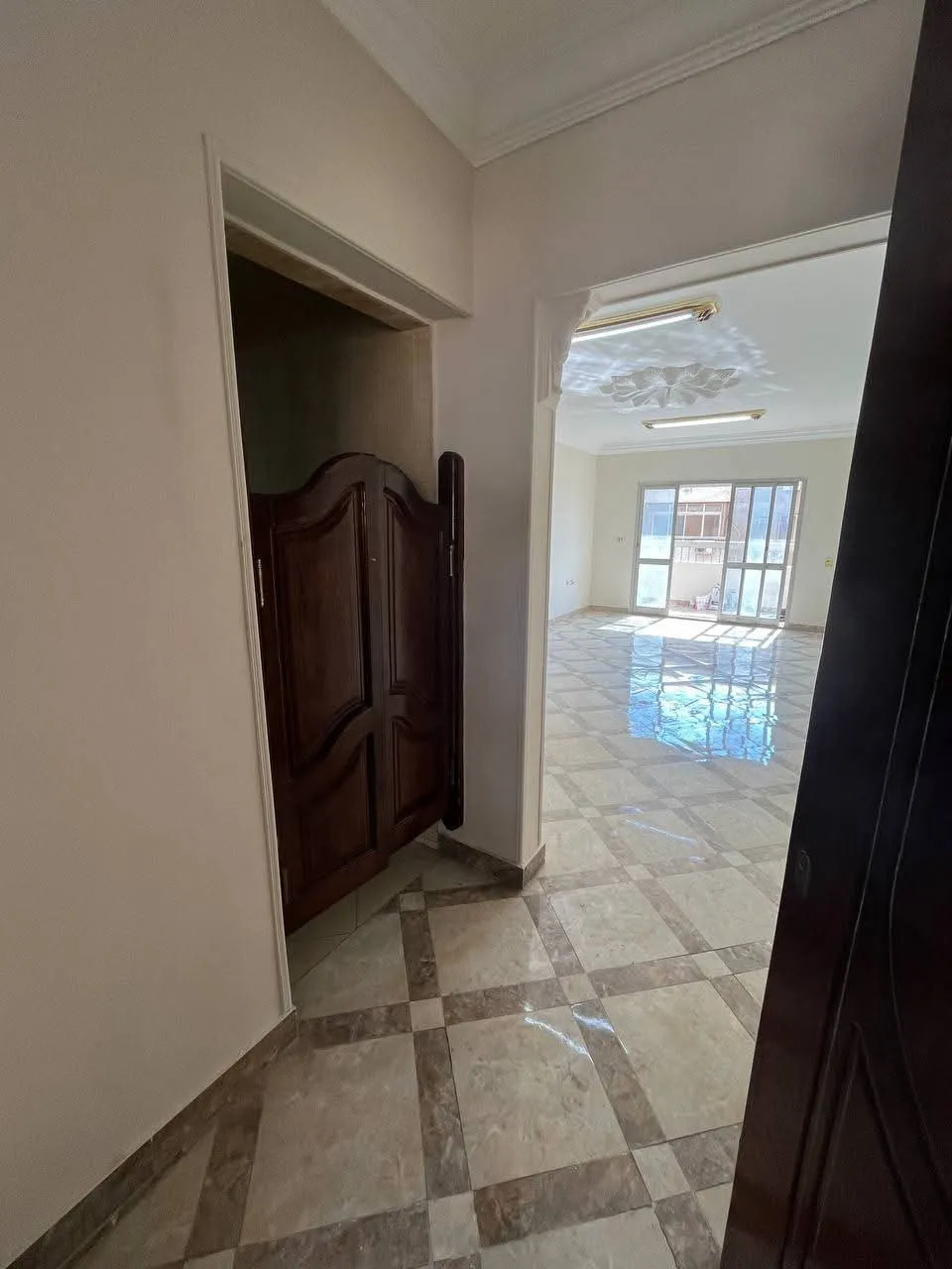Apartment For Sale in Aswan