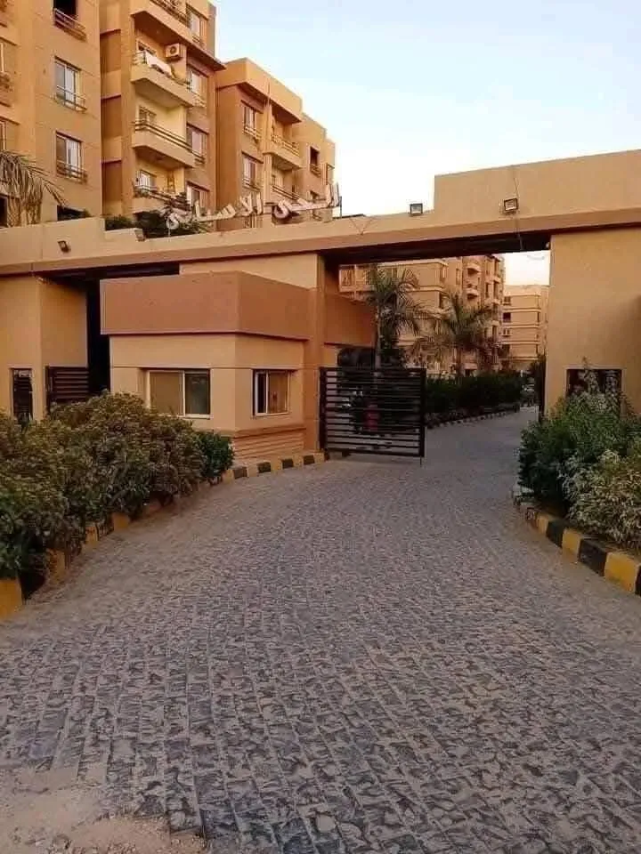 للبيع شقة في كمبوند الحي الاسباني حدائق اكتوبر