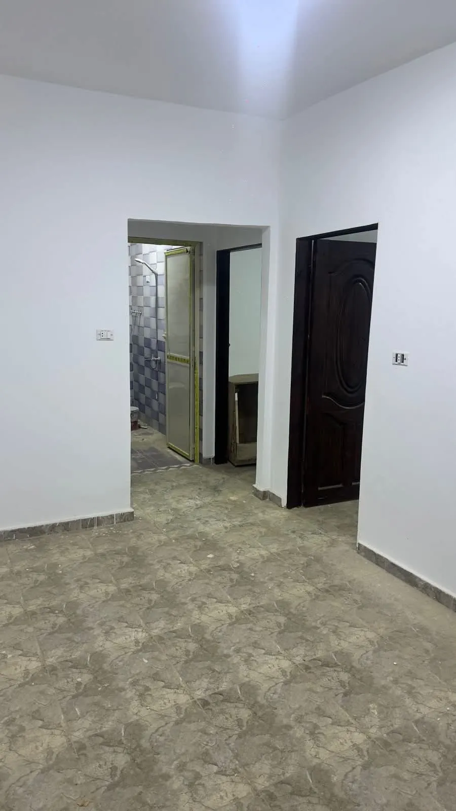 شقه للايجار بلاط اول سكن الجيزه