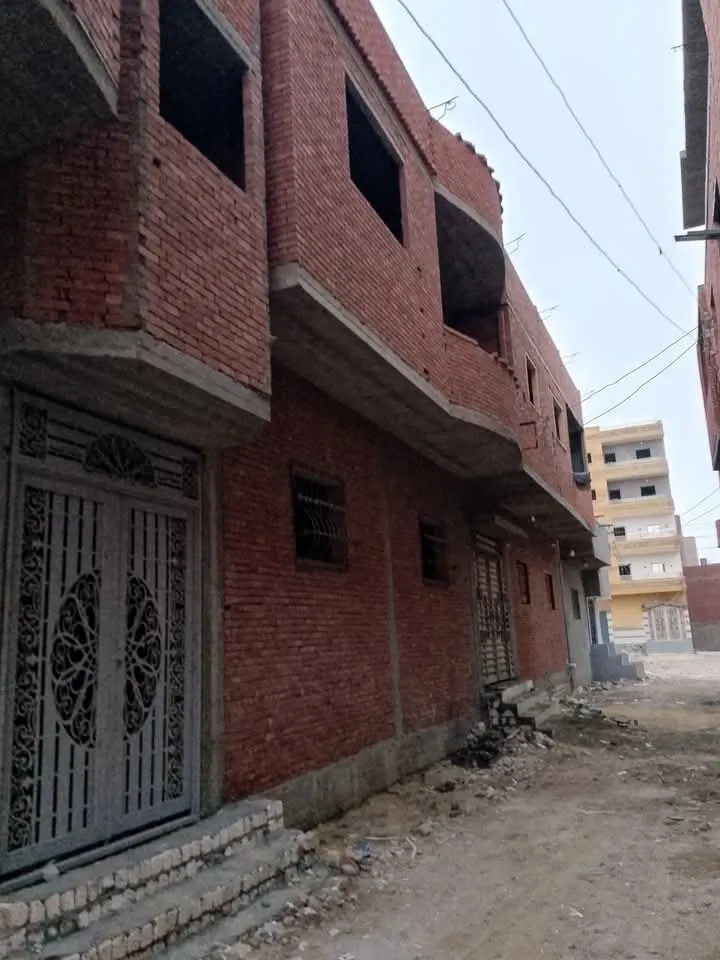 House For Sale in Bani Mazar