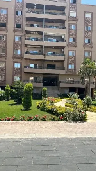 للبيع_بالحي_السادس_العبور تم تنزيل السعر لسرعة البيع