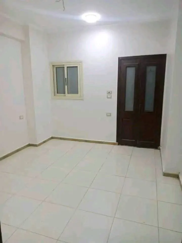 تفاصيل الإعلان * شقه ادارى من المالك مباشرة 💯