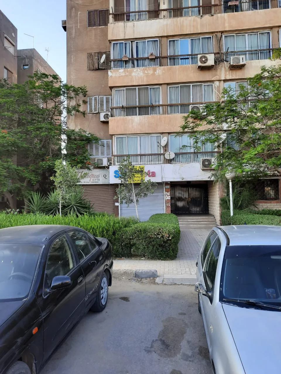 محل للبيع مساكن الشروق مدينه نصر خلف النادي الاهلي
