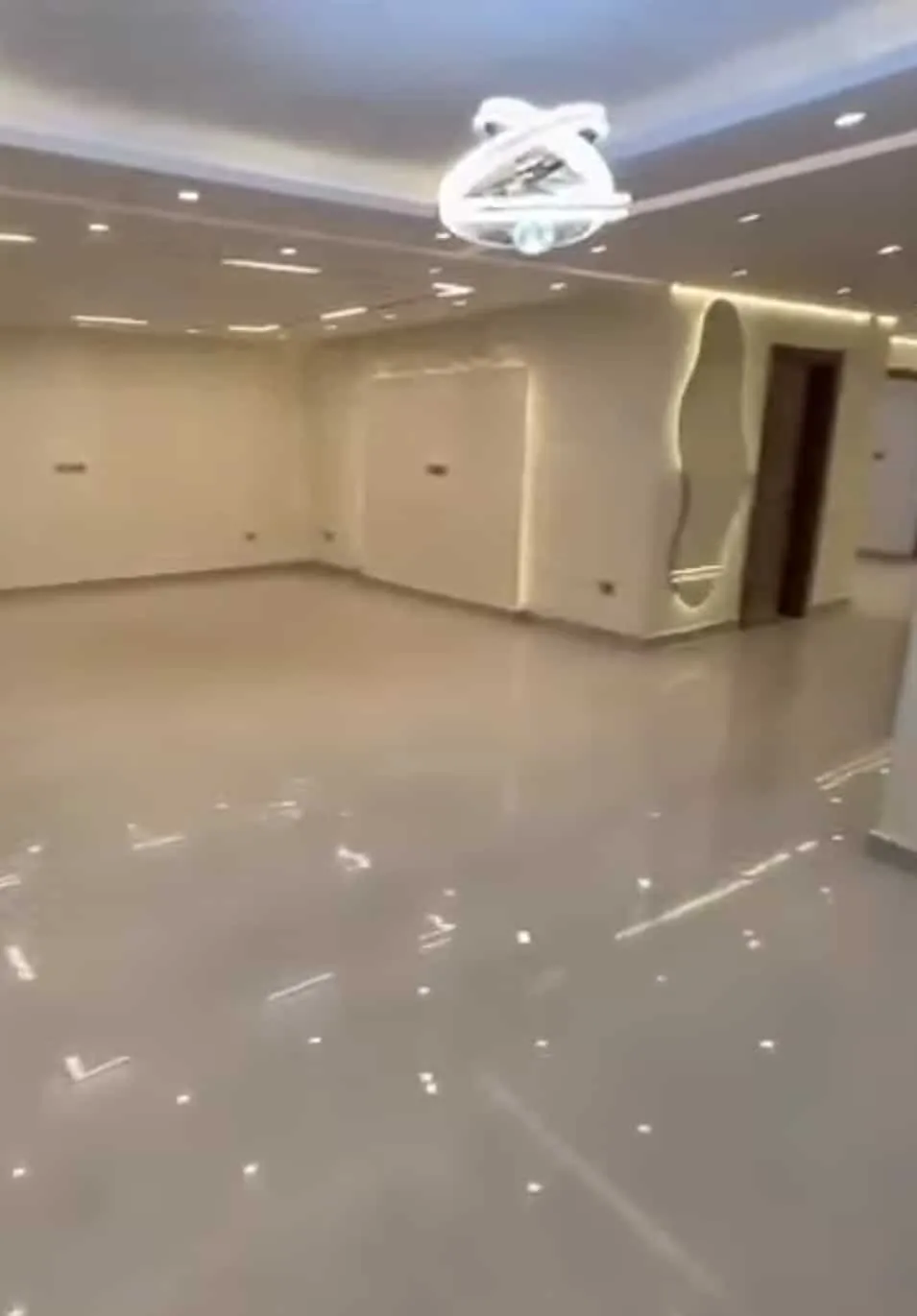 شقه للبيع 270م لأصحاب الفخامة و الذوق الرفيع بأميزمناطق مدينةنصر