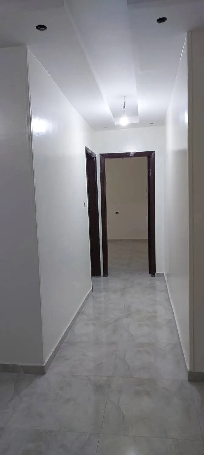 شقة للايجار ابو راضي بجوار البان الكابتن المحلة