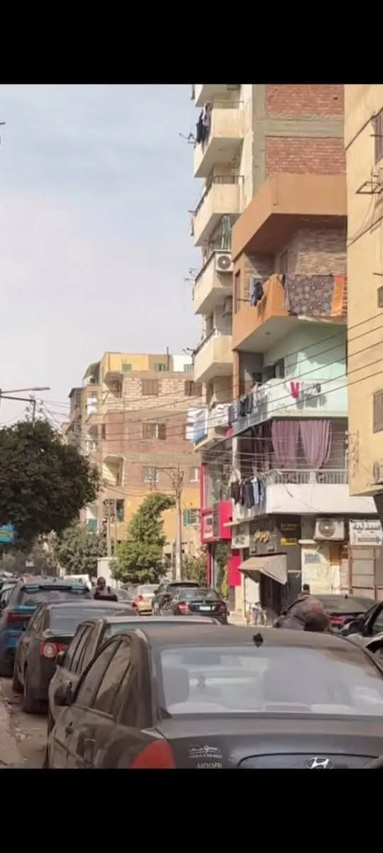 للبيع شقق في شارع عدلي يكن الرئيسي قدام مدرسةالانجيليه بالمنيا