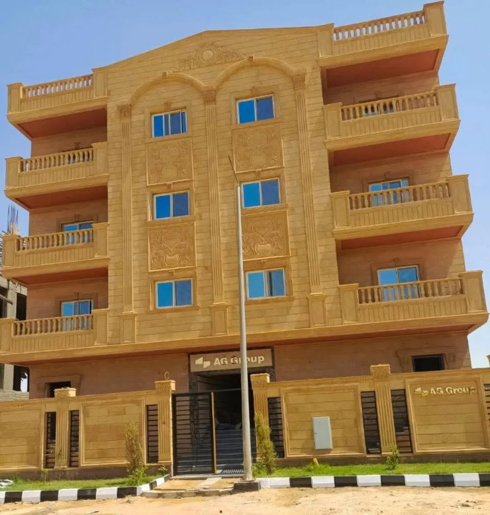 شقة255م تشطيب وجهات راقي موقع ممتاز فرصة مش هتتعوض 🏠