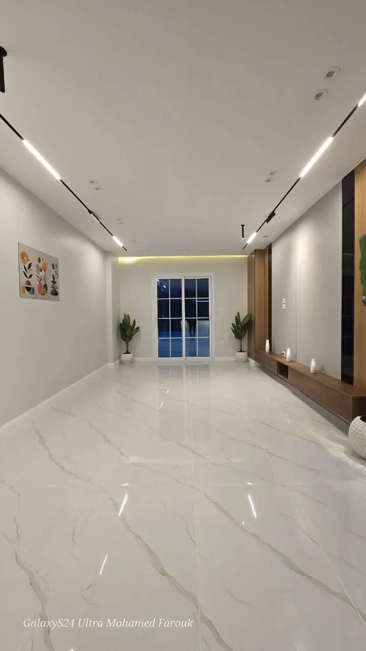 Apartment For Sale in Hadayek Al Ahram