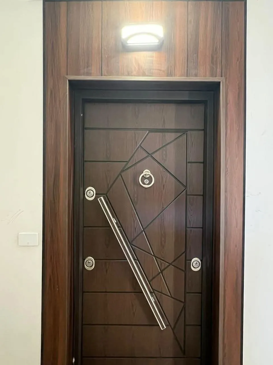 شقةللبيع بمدينتي B2 مساحة 211 م 3 غرف 3 حمام