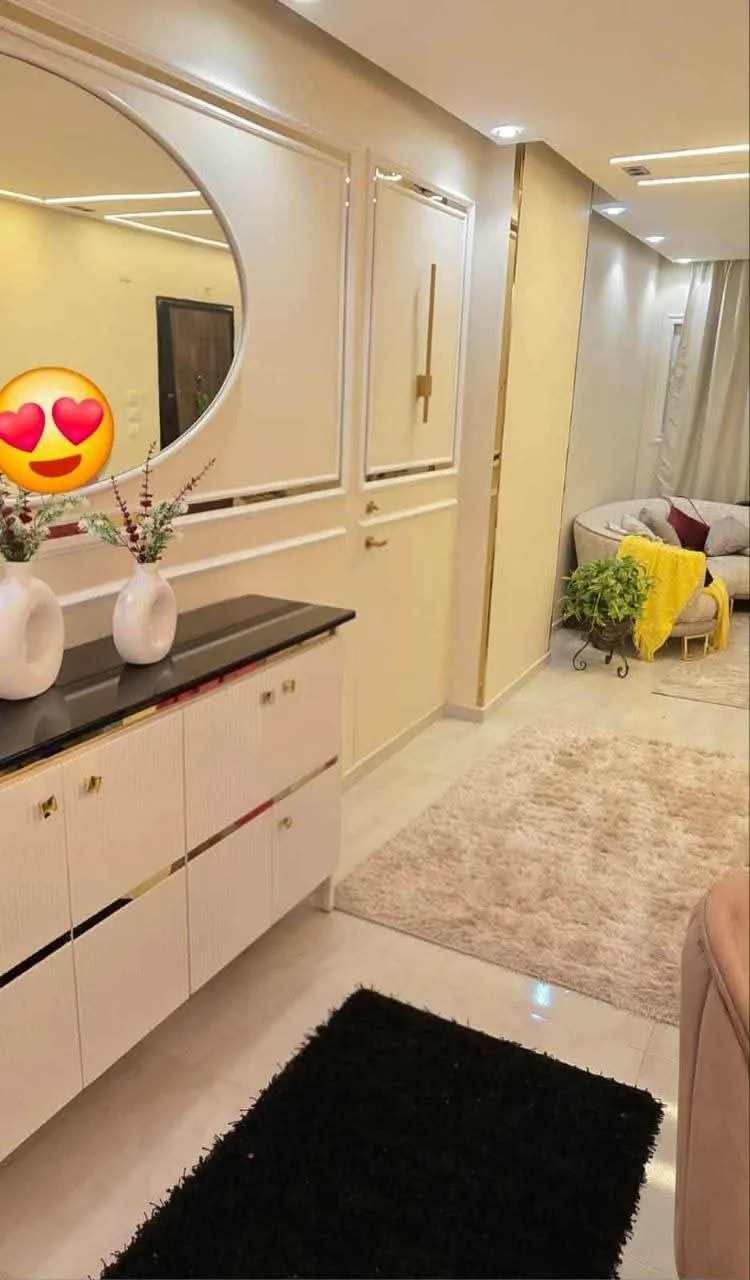 شقةللبيع المريوطيه فيصل بالقرب من كشرى رسلان المساحه ١٧٠ م