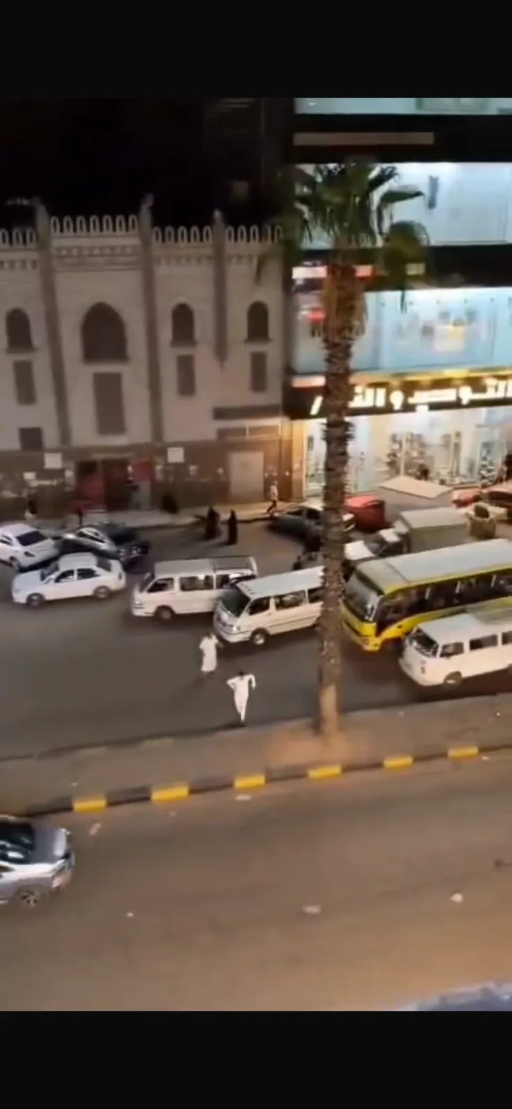 محلات ومكاتب للبيع في فيصل